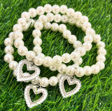 White Pearl Heart Resin Bracelet